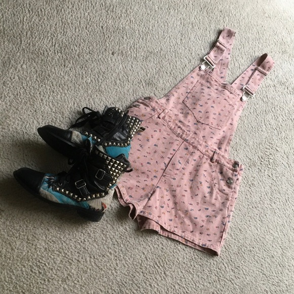 &MERCI/PINK-FLORAL SHORTALLS/NEW - Picture 2 of 8